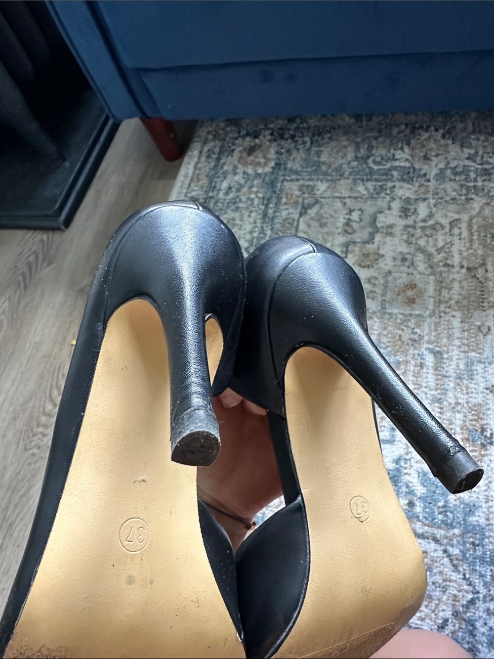 Women's Black Pointed-Toe D'Orsay Stiletto Heels - Picture 4 of 6